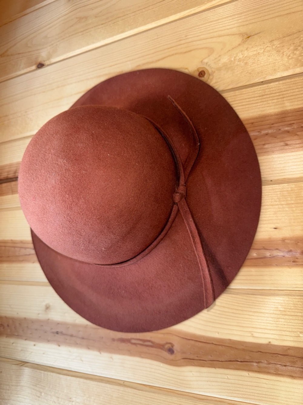 Wide-Brim 100% Wool Felt Hat in Warm Rust